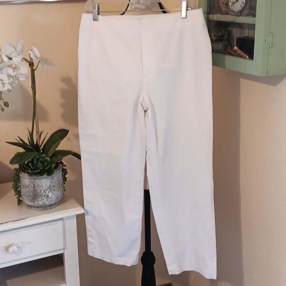 Dana Buchman Classic White PANTS